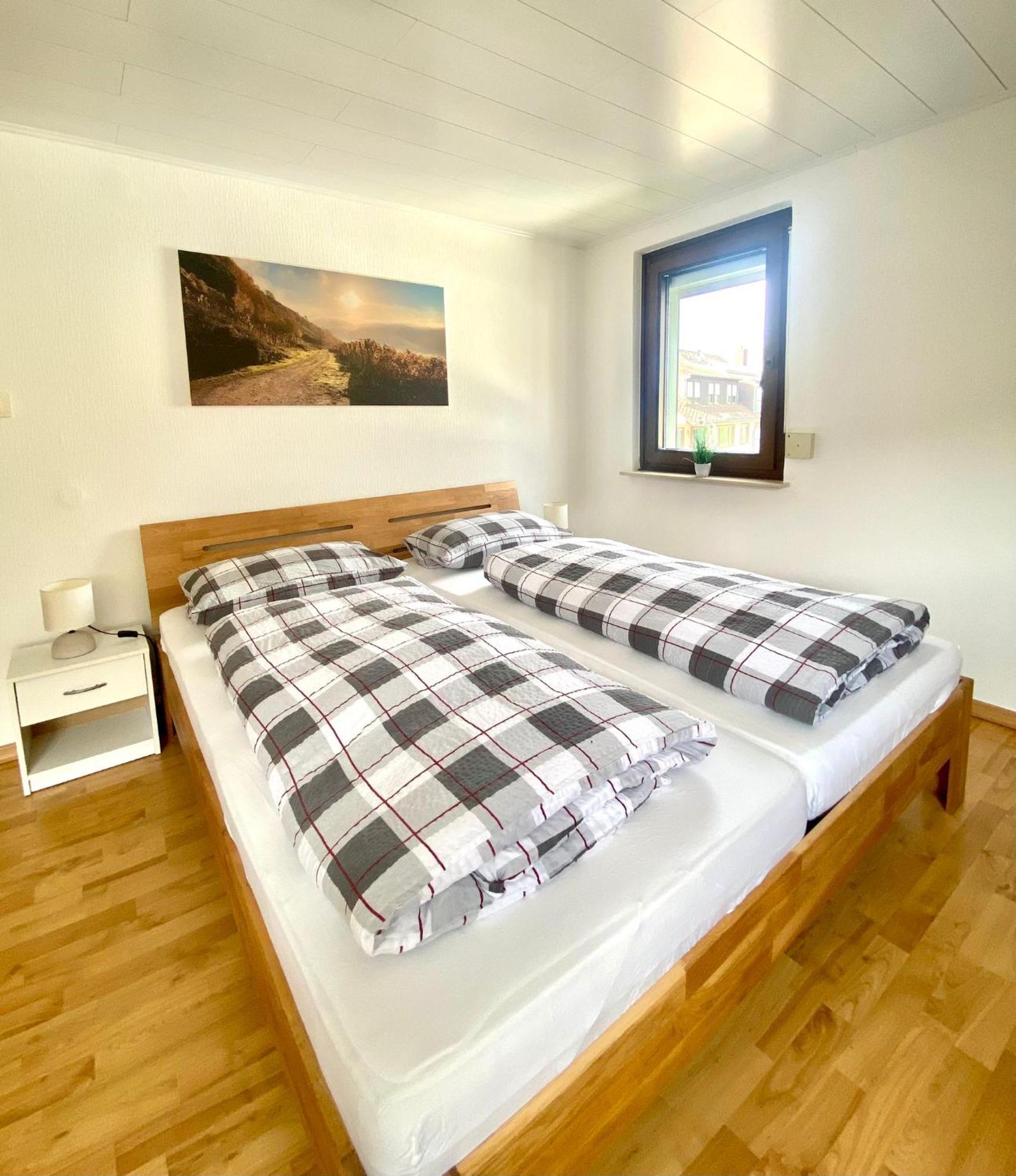 Ferienwohnung Sonnen - Terrasse Verbandsgemeinde Verbandsgemeinde Bernkastel-Kues Buitenkant foto